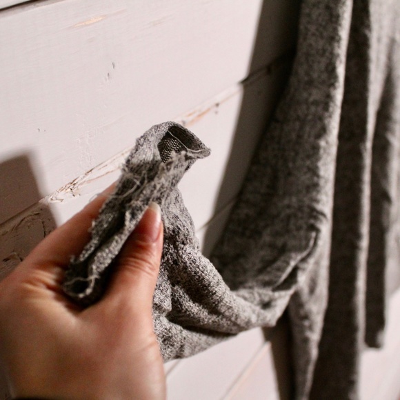 UO Silence and Noise Oversized Grey Sweater-Shirt - Picture 7 of 12